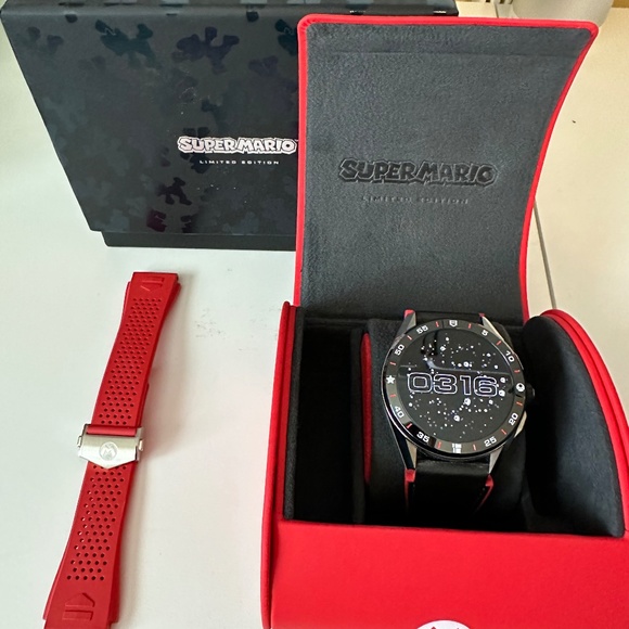 Tag Heuer Connected x Super Mario Limited Edition Watch - Pre-Owned - 1 of 2000 - Picture 5 of 16